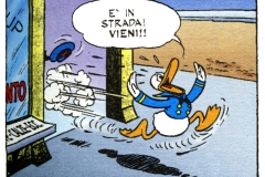 Topolino e il mistero dei cappotti -  testi di Ted Osborne, disegni di Floyd Gottfredson